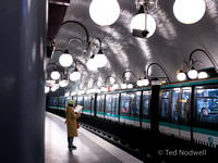 Metro: Paris